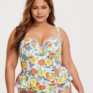 Torrid Floral Underwire Peplum Tankini Size 3